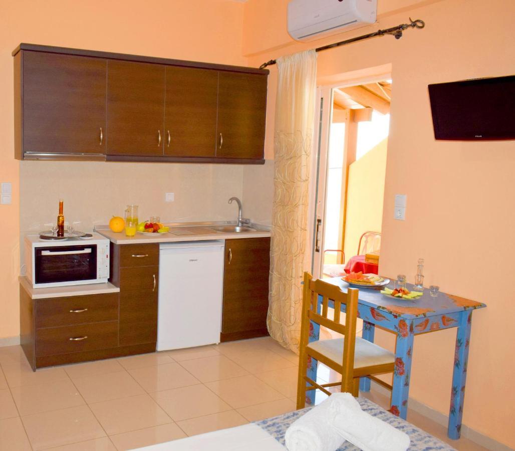En Plo Studios & Apartments Plakias Exterior photo